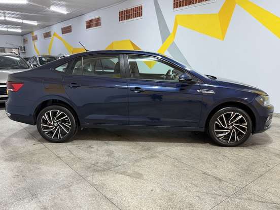 VOLKSWAGEN-VIRTUS-1.0 200 TSI HIGHLINE AUTOMÁTICO VOLKSWAGEN-VIRTUS-2018