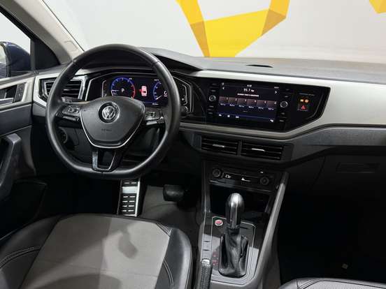 VOLKSWAGEN-VIRTUS-1.0 200 TSI HIGHLINE AUTOMÁTICO VOLKSWAGEN-VIRTUS-2018
