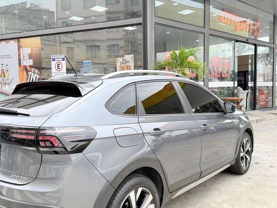 VOLKSWAGEN-NIVUS-1.0 200 TSI TOTAL FLEX HIGHLINE AUTOMÁTICO VOLKSWAGEN-NIVUS-2023