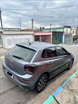VOLKSWAGEN-POLO-2023