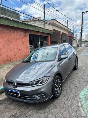 VOLKSWAGEN-POLO-2023