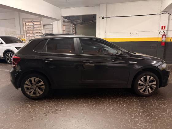 VOLKSWAGEN POLO 1.0 200 TSI COMFORTLINE AUTOMÁTICO