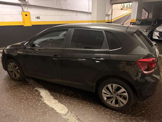 VOLKSWAGEN-POLO-2019
