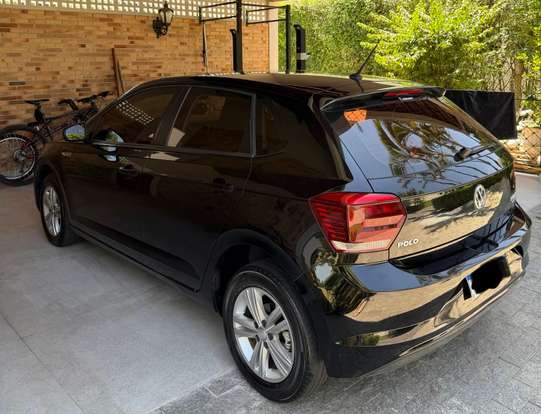 VOLKSWAGEN-POLO-2018