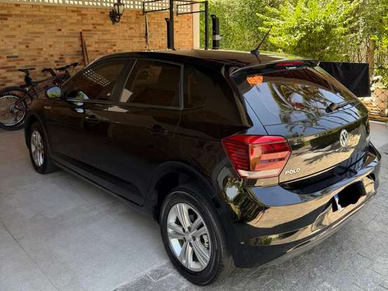 VOLKSWAGEN-POLO-1.0 200 TSI COMFORTLINE AUTOMÁTICO VOLKSWAGEN-POLO-2018
