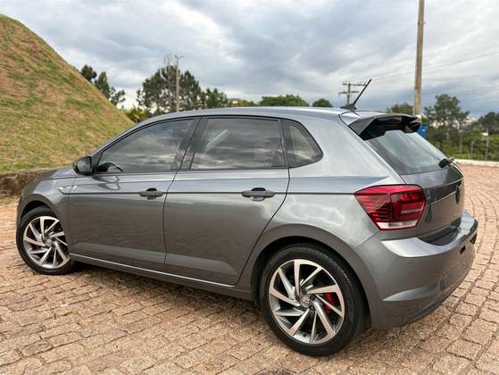 VOLKSWAGEN POLO 1.0 200 TSI HIGHLINE AUTOMÁTICO
