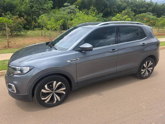 VOLKSWAGEN T-CROSS 1.4 250 TSI TOTAL FLEX HIGHLINE AUTOMÁTICO