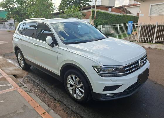 VOLKSWAGEN TIGUAN 1.4 250 TSI TOTAL FLEX ALLSPACE COMFORTLINE TIPTRONIC