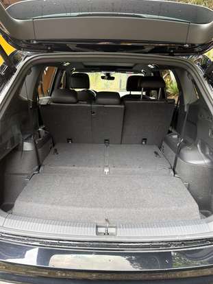 VOLKSWAGEN-TIGUAN-2.0 300 TSI GASOLINA ALLSPACE R-LINE AUTOMÁTICO VOLKSWAGEN-TIGUAN-2024