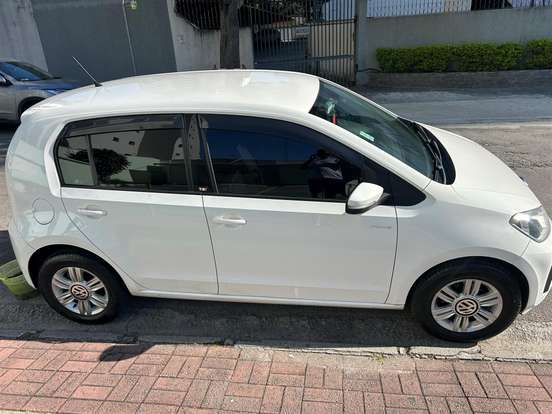 VOLKSWAGEN-UP-1.0 TSI MOVE UP 12V FLEX 4P MANUAL VOLKSWAGEN-UP-2017