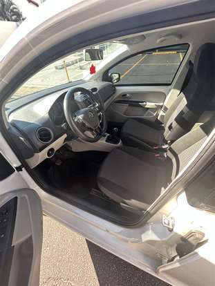 VOLKSWAGEN-UP-1.0 TSI MOVE UP 12V FLEX 4P MANUAL VOLKSWAGEN-UP-2017