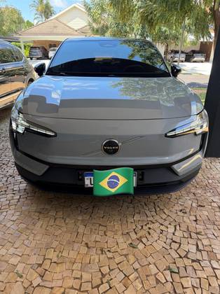 VOLVO EX30 69 KW ELÉTRICO ULTRA