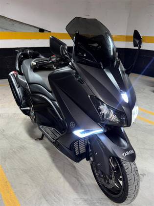 YAMAHA TMAX 