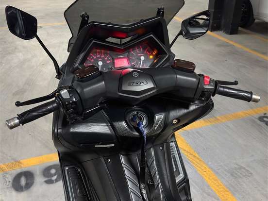 YAMAHA-TMAX YAMAHA-TMAX-2014