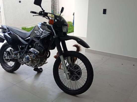 YAMAHA-XT 600 E YAMAHA-XT 600 E-2000