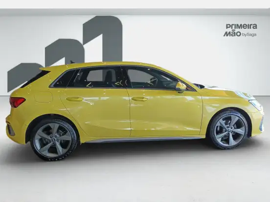 AUDI-A3-2021