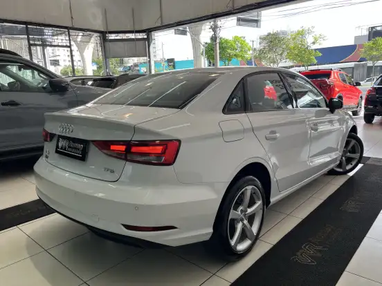 AUDI-A3-1.4 TFSI SEDAN AMBIENTE 16V FLEX 4P TIPTRONIC AUDI-A3-2017