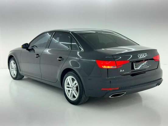 AUDI-A4-2.0 TFSI GASOLINA PRESTIGE PLUS S TRONIC AUDI-A4-2019