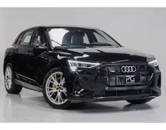 AUDI E-TRON ELÉTRICO PERFORMANCE BLACK QUATTRO AUDI E-TRON ELÉTRICO PERFORMANCE BLACK QUATTRO