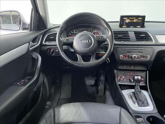 AUDI-Q3-1.4 TFSI ATTRACTION GASOLINA 4P S TRONIC AUDI-Q3-2015