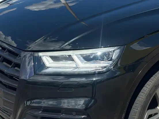 AUDI-Q5-2019