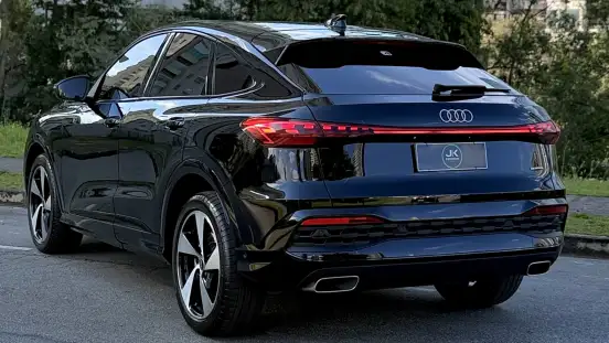 AUDI-Q5-2025