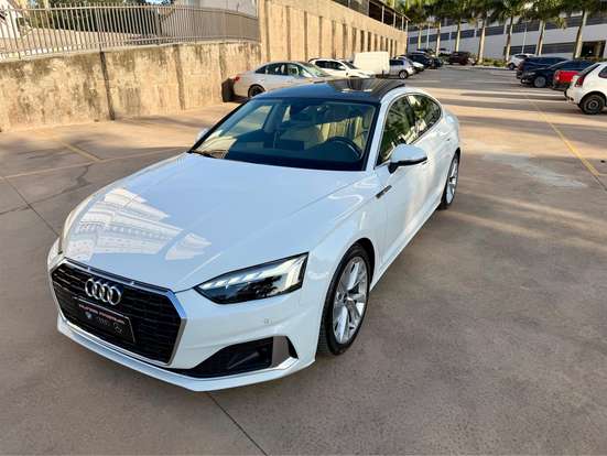 AUDI-A5-2021