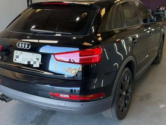 AUDI-Q3-1.4 TFSI AMBITION GASOLINA 4P S TRONIC AUDI-Q3-2015