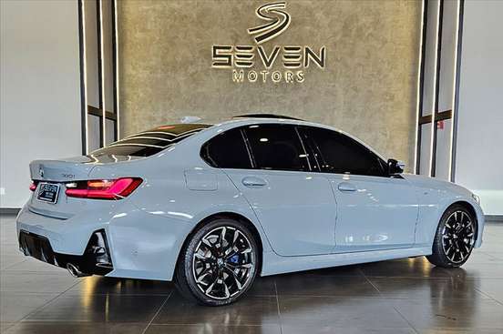 BMW-320i-2024