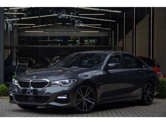 BMW-330e-2.0 16V TURBO HÍBRIDO M SPORT AUTOMÁTICO BMW-330e-2021