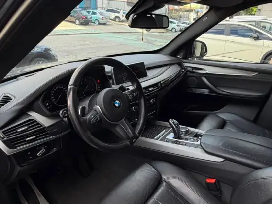 BMW-X5-3.0 4X4 M50D I6 TURBO DIESEL 4P AUTOMÁTICO BMW-X5-2015