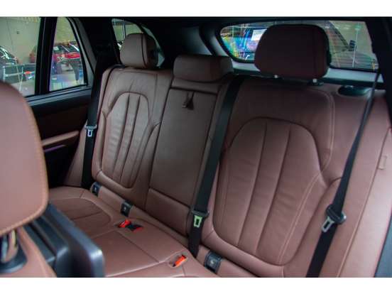 BMW-X5-3.0 I6 TURBO HÍBRIDO XDRIVE45E M SPORT AUTOMÁTICO BMW-X5-2020