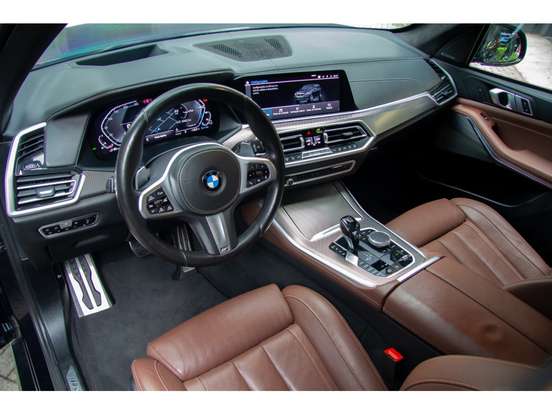 BMW-X5-2020