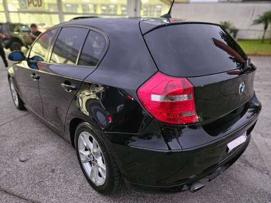 BMW-116i-2008