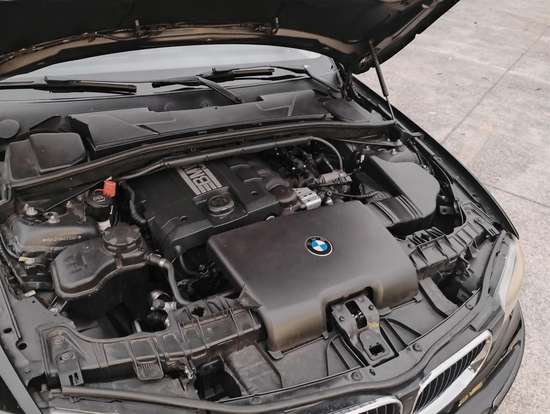 BMW-116i-2008