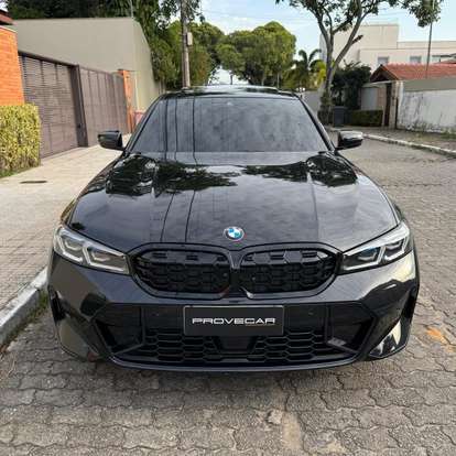 BMW-320i-2023