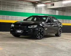 BMW 750i 4.4 M SPORT SEDAN V8 32V GASOLINA 4P AUTOMÁTICO BMW 750i 4.4 M SPORT SEDAN V8 32V GASOLINA 4P AUTOMÁTICO