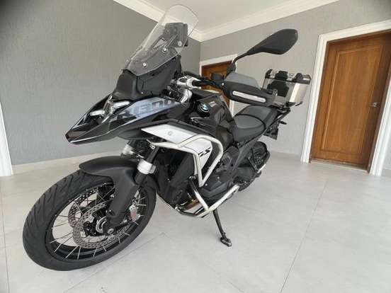 BMW-R 1300 GS TRIPLE BLACK BMW-R 1300 GS TRIPLE BLACK-2025