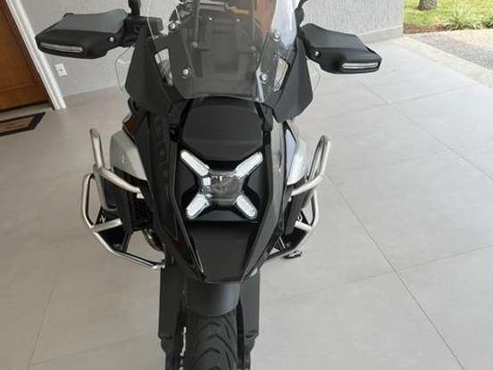 BMW-R 1300 GS TRIPLE BLACK BMW-R 1300 GS TRIPLE BLACK-2025