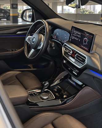 BMW-X4-2022