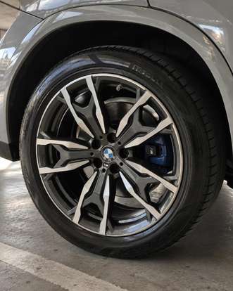 BMW-X4-2022