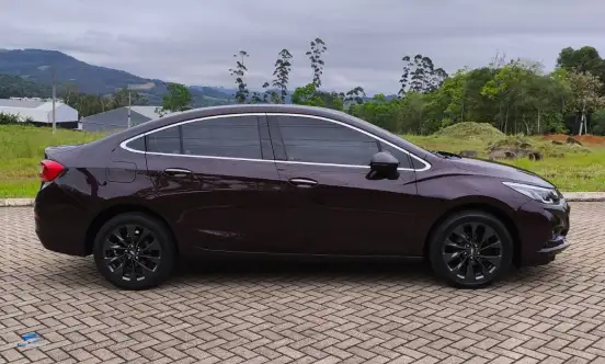 CHEVROLET-CRUZE-2017