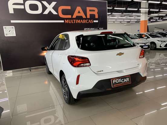 CHEVROLET-ONIX-2024