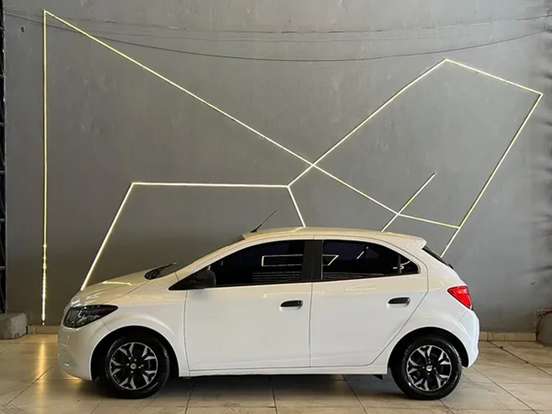 CHEVROLET-ONIX-1.0 MPFI JOY 8V FLEX 4P MANUAL CHEVROLET-ONIX-2019