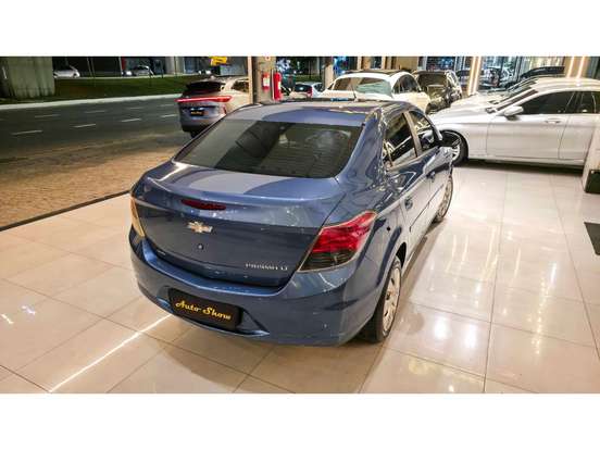 CHEVROLET-PRISMA-2015