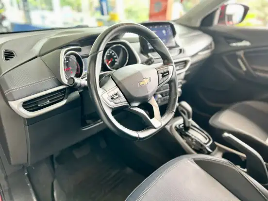 CHEVROLET-TRACKER-2024