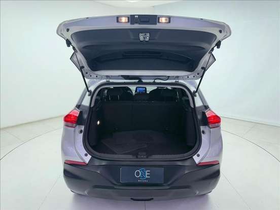 CHEVROLET-TRACKER-2021