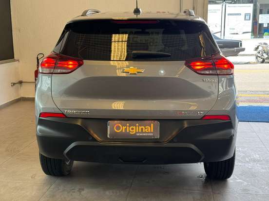 CHEVROLET-TRACKER-2022