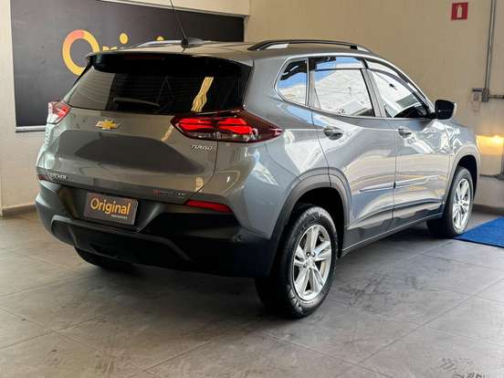 CHEVROLET-TRACKER-2022