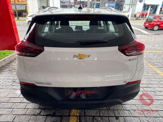 CHEVROLET-TRACKER-2024